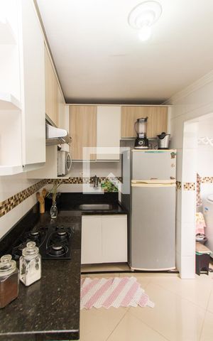 Apartamento à venda com 61m², 2 quartos e sem vagaCozinha