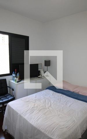 Apartamento à venda com 130m², 3 quartos e 2 vagasQuarto 3