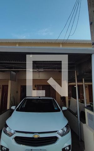 Casa de condomínio à venda com 72m², 2 quartos e 1 vagaPLACA INSTALADA NA FACHADA