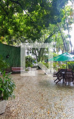 Apartamento para alugar com 89m², 2 quartos e sem vagaÁrea comum