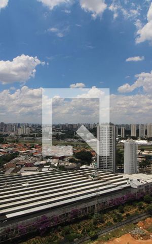 Apartamento para alugar com 42m², 2 quartos e 1 vagaVista janela da sala