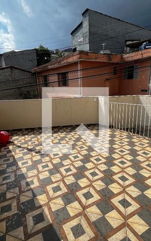 Casa à venda com 125m², 3 quartos e 1 vaga Casa à venda com 125m², 3 quartos e 1 vagaQuintal