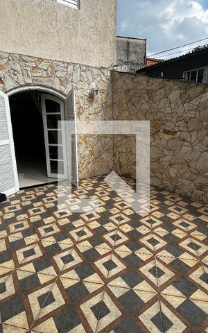 Casa à venda com 125m², 3 quartos e 1 vaga Casa à venda com 125m², 3 quartos e 1 vagaQuintal