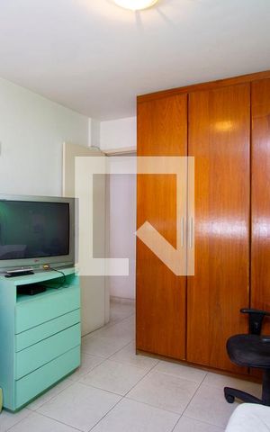 Apartamento à venda com 140m², 3 quartos e 1 vaga Apartamento à venda com 140m², 3 quartos e 1 vagaQuarto 1