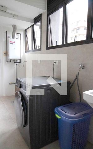 Apartamento para alugar com 144m², 3 quartos e 2 vagas Apartamento para alugar com 144m², 3 quartos e 2 vagasÁrea de Serviço