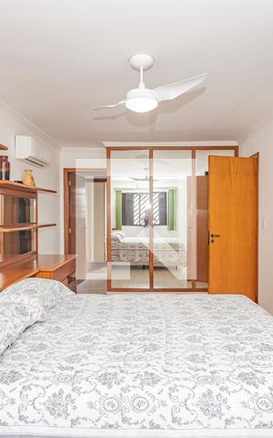Casa à venda com 390m², 4 quartos e 4 vagas Casa à venda com 390m², 4 quartos e 4 vagasSuite 3