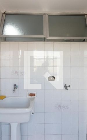 Apartamento para alugar com 70m², 2 quartos e 1 vaga Apartamento para alugar com 70m², 2 quartos e 1 vagaÁrea de Serviço