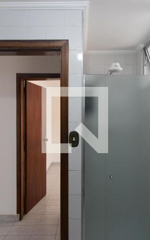 Apartamento para alugar com 70m², 2 quartos e 1 vaga Apartamento para alugar com 70m², 2 quartos e 1 vagaBanheiro