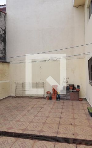 Casa à venda com 176m², 3 quartos e 2 vagasQuintal