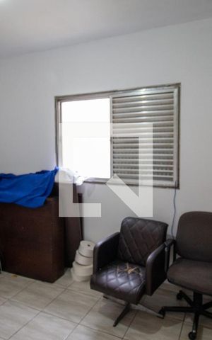 Casa à venda com 125m², 5 quartos e 1 vaga Casa à venda com 125m², 5 quartos e 1 vagaQuarto 1