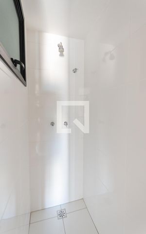 Apartamento à venda com 81m², 2 quartos e 1 vagaBanheiro Suíte