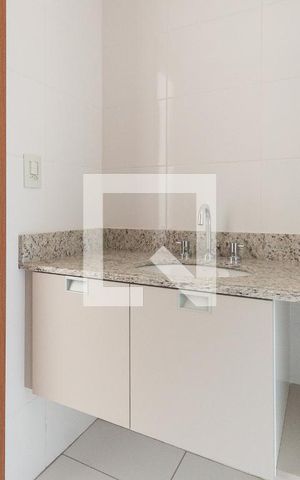 Apartamento à venda com 81m², 2 quartos e 1 vagaBanheiro Suíte