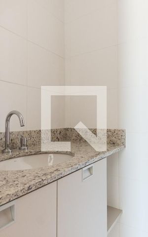 Apartamento à venda com 81m², 2 quartos e 1 vagaBanheiro Suíte