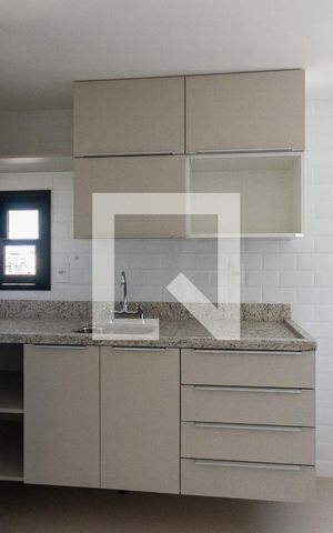 Apartamento à venda com 81m², 2 quartos e 1 vagaCozinha e Área de Serviço