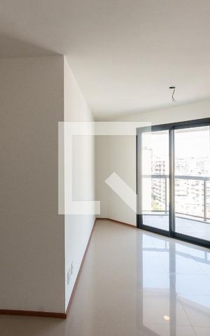 Apartamento à venda com 81m², 2 quartos e 1 vagaSala