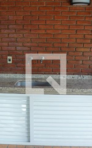 Casa à venda com 572m², 6 quartos e 4 vagasChurrasqueira