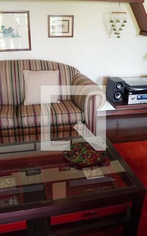 Casa à venda com 572m², 6 quartos e 4 vagasSala 3