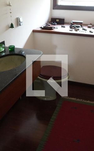 Casa à venda com 572m², 6 quartos e 4 vagasLavabo 1