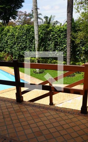 Casa à venda com 572m², 6 quartos e 4 vagasVaranda