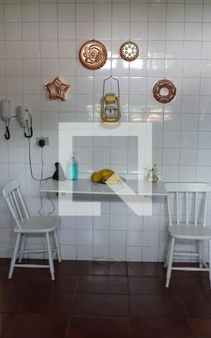 Casa à venda com 572m², 6 quartos e 4 vagasCozinha