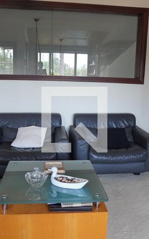 Casa à venda com 572m², 6 quartos e 4 vagasSala 5