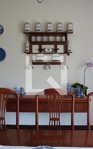 Casa à venda com 572m², 6 quartos e 4 vagasSala 2