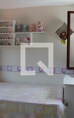 Casa à venda com 572m², 6 quartos e 4 vagasQuarto 2