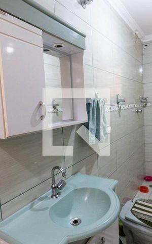Casa à venda com 210m², 3 quartos e 2 vagasBanheiro 3