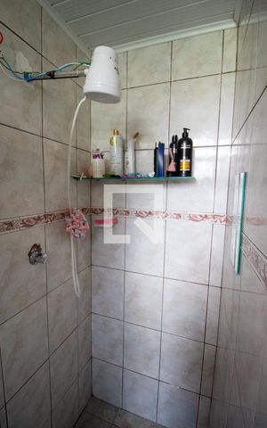 Apartamento à venda com 65m², 3 quartos e 1 vaga Apartamento à venda com 65m², 3 quartos e 1 vagaBanheiro