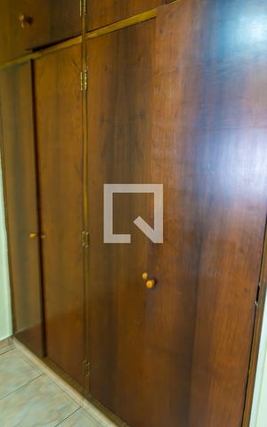 Casa à venda com 190m², 2 quartos e 2 vagas Casa à venda com 190m², 2 quartos e 2 vagasQuarto 1