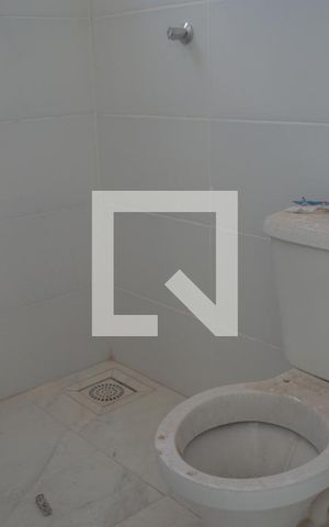 Casa de condomínio à venda com 150m², 3 quartos e 2 vagasBanheiro da Suíte