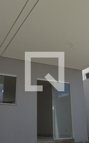 Casa de condomínio à venda com 150m², 3 quartos e 2 vagasGaragem
