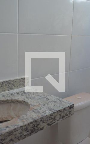 Casa de condomínio à venda com 150m², 3 quartos e 2 vagasBanheiro Social 1