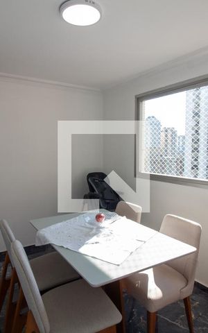 Apartamento à venda com 213m², 4 quartos e 4 vagas Apartamento à venda com 213m², 4 quartos e 4 vagasCopa