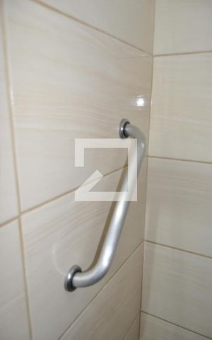 Casa à venda com 350m², 3 quartos e 4 vagasBanheiro  2°Andar