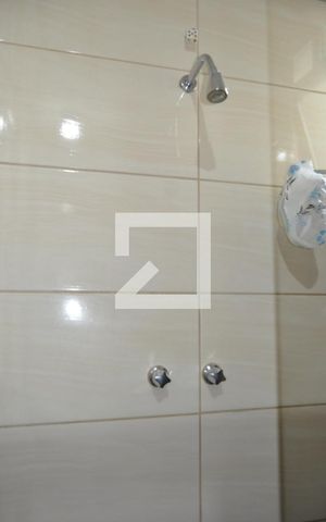 Casa à venda com 350m², 3 quartos e 4 vagasBanheiro  2°Andar