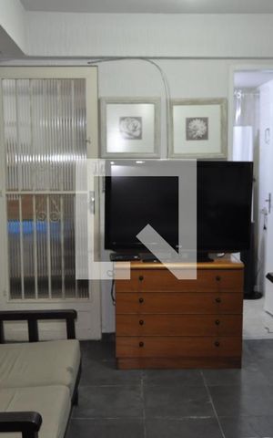 Casa à venda com 350m², 3 quartos e 4 vagasQuarto - Anexo