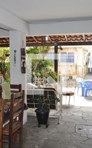 Casa à venda com 350m², 3 quartos e 4 vagasÁrea Gourmet