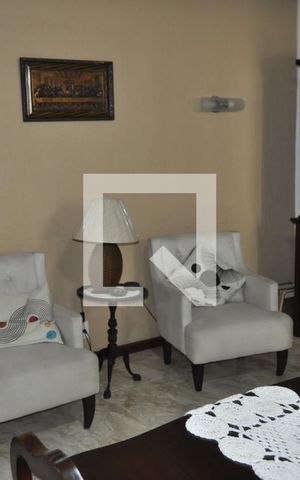 Casa à venda com 350m², 3 quartos e 4 vagasSala de Jantar  2°Andar
