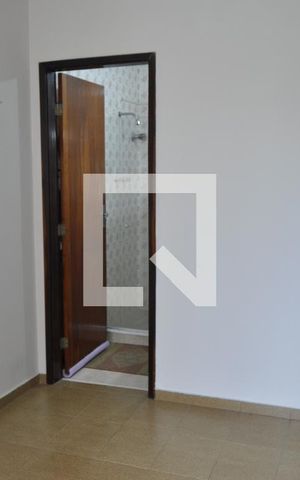 Casa à venda com 350m², 3 quartos e 4 vagasQuarto casa 2