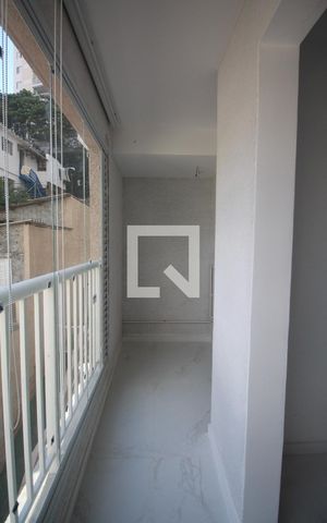 Apartamento à venda com 42m², 2 quartos e sem vaga Apartamento à venda com 42m², 2 quartos e sem vagaVaranda da Sala
