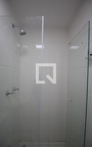 Apartamento à venda com 42m², 2 quartos e sem vaga Apartamento à venda com 42m², 2 quartos e sem vagaBanheiro