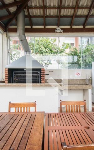 Apartamento à venda com 80m², 2 quartos e 1 vaga Apartamento à venda com 80m², 2 quartos e 1 vagaÁrea Comum