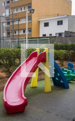 Apartamento à venda com 80m², 2 quartos e 1 vaga Apartamento à venda com 80m², 2 quartos e 1 vagaÁrea Comum