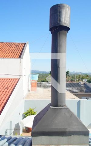 Casa à venda com 220m², 4 quartos e 2 vagas Casa à venda com 220m², 4 quartos e 2 vagasvista do Quarto 4