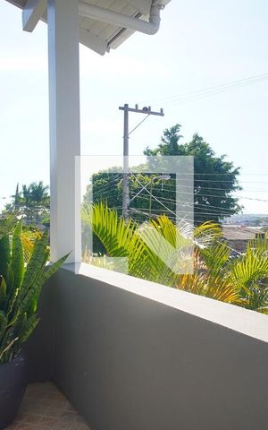 Casa à venda com 220m², 4 quartos e 2 vagas Casa à venda com 220m², 4 quartos e 2 vagasvaranda do Quarto 2