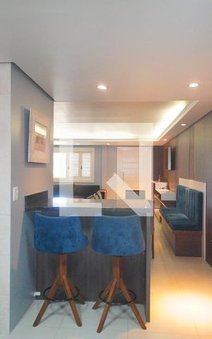 Casa à venda com 220m², 4 quartos e 2 vagas Casa à venda com 220m², 4 quartos e 2 vagasCozinha