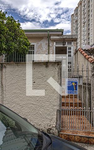 Casa à venda com 375m², 2 quartos e 2 vagasplaca do Quinto Andar_1