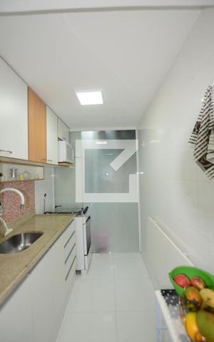 Apartamento à venda com 64m², 2 quartos e 1 vagaCozinha