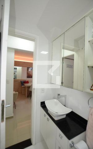 Apartamento à venda com 64m², 2 quartos e 1 vagaCozinha